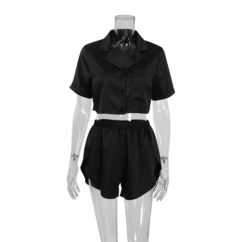 ルームウェア・パジャマ Loose T-Shirt & Butterfly Shorts - Black MILAN CASUALS 2024/25 SHORTS WITH POCKETS | AC Milan Store