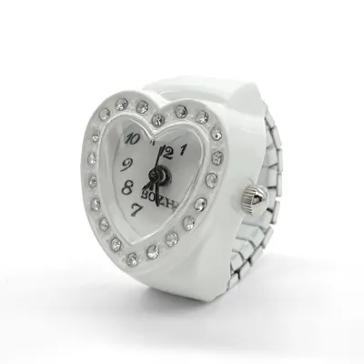 Neutral Fashion Heart Rhinestone Quartz Mini Ring Watch