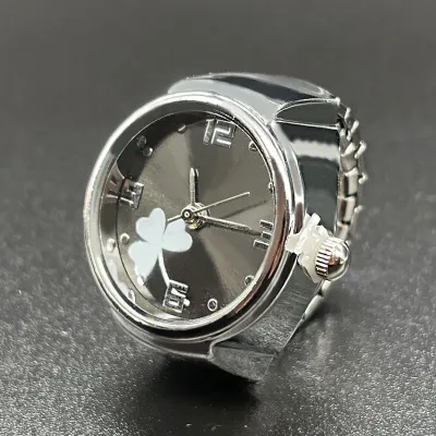 Simple Fashion Clover Alloy Quartz Mini Ring Watch Leisure Style