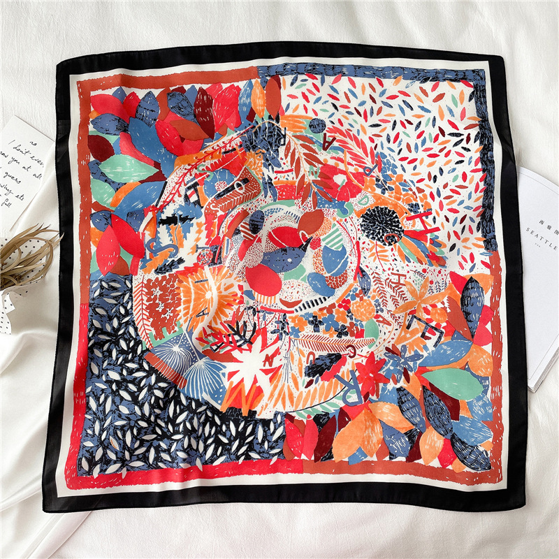 Square scarf M (DMG-B 2024/ Silk) – ARTS&SCIENCE ONLINE SELLER