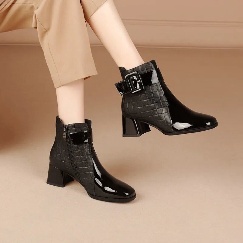 Wholesale Autumn Winter Women Fashionable Round Toe PU