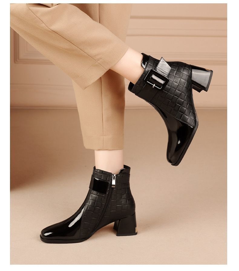 Wholesale Autumn Winter Women Fashionable Round Toe PU