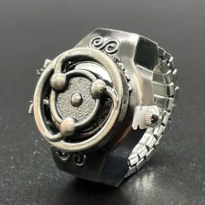 Unisex Fashion Creative Retro Flip Quartz Mini Ring Watch Stainless Steel Leisure Round