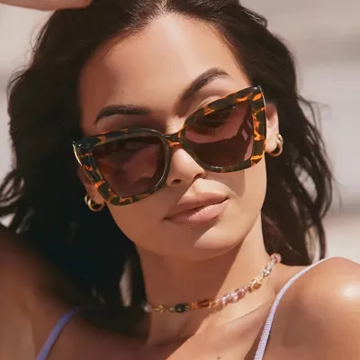 Women Fashion Leopard Cat Eye Chain Sunglasses