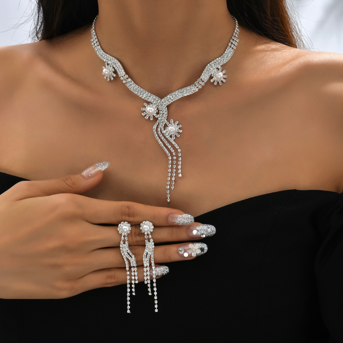 Buy Shining Diva Fashion Fancy Latest Stylish Design American Diamond  Necklace Jewellery Set for Women (14933s) (Green) at Amazon.in