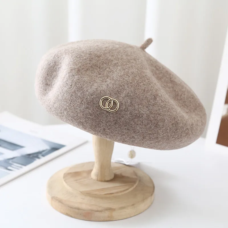 Women's Retro British Style Wool Plush Beret - Autumn Winter Fashion Hat