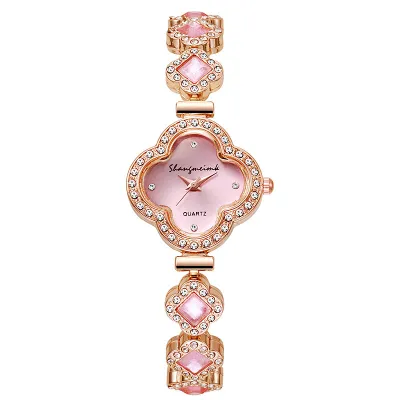 Women Fashion Rhinestone Four-Leaf Clover Quartz Watch