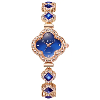 Women Fashion Rhinestone Four-Leaf Clover Quartz Watch