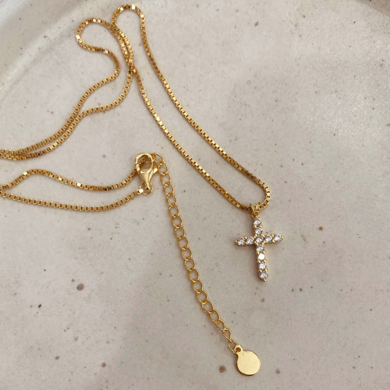 Wholesale Women Simple Fashion Zircon Cross Pendant Necklace