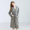 Grey [Female]]