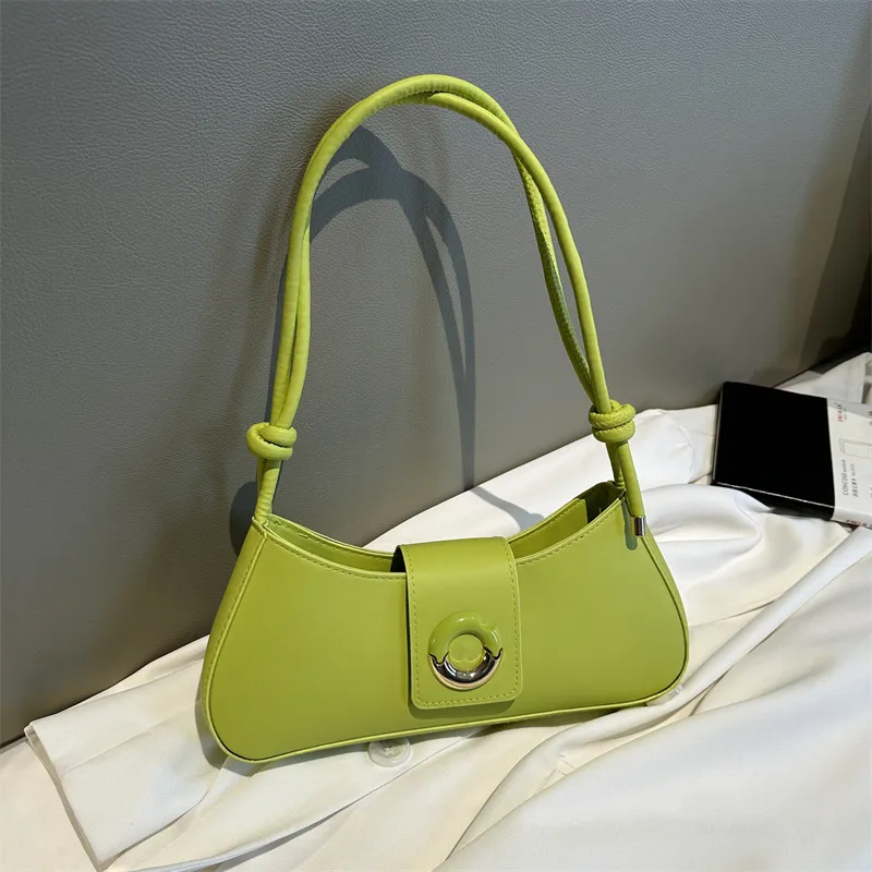 Solid Color Pu Leather Shoulder Bag Magnet Zipper Stylish Bag
