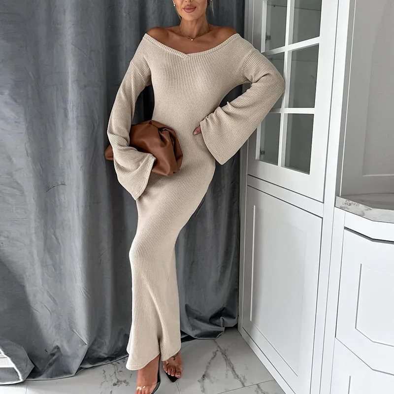 Autumn Winter Women Sexy Knitted V-Neck Horn Sleeve Maxi Dress