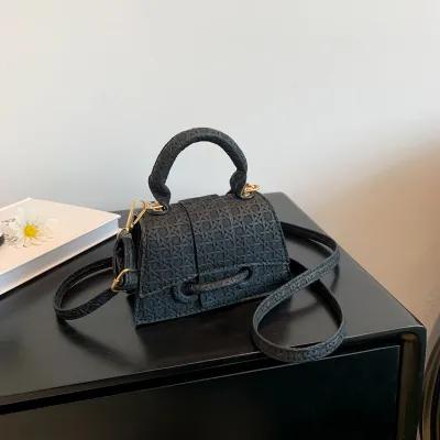 Women Fashion PU Solid Color Flap Mini Crossbody Bag
