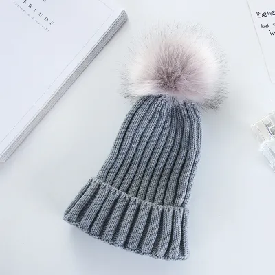 Autumn And Winter Women Fashion Solid Color Warm Wool Ball Curling Knitted Hat