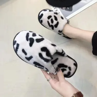 Women's Plus Size Leopard Print Fleece Home Slippers Flat Heel Indoor Shoes