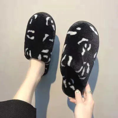 Women's Plus Size Leopard Print Fleece Home Slippers Flat Heel Indoor Shoes