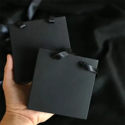 Simple Solid Color Paper Cardboard Jewelry Packaging Box for Earrings