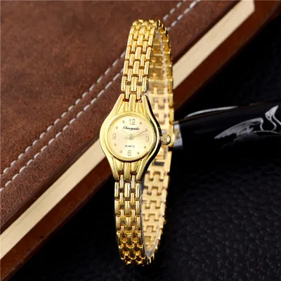 Women Fashion Simple Metal Dial Quartz Watch with Stainless Steel Band