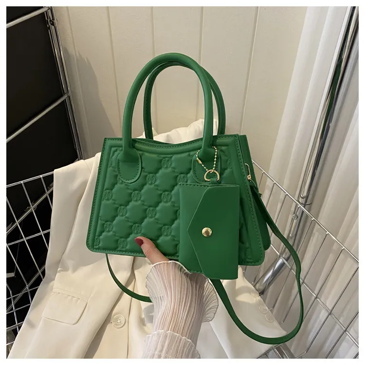 Women Fashionable Round Diamond Creased Square PU Handle Crossbody Bag Zipper Small