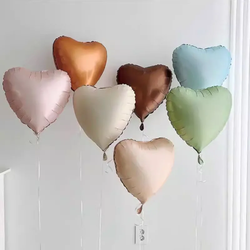 Valentine Day Party Decoration 18 Inch Heart-Shaped Aluminum Film Balloon