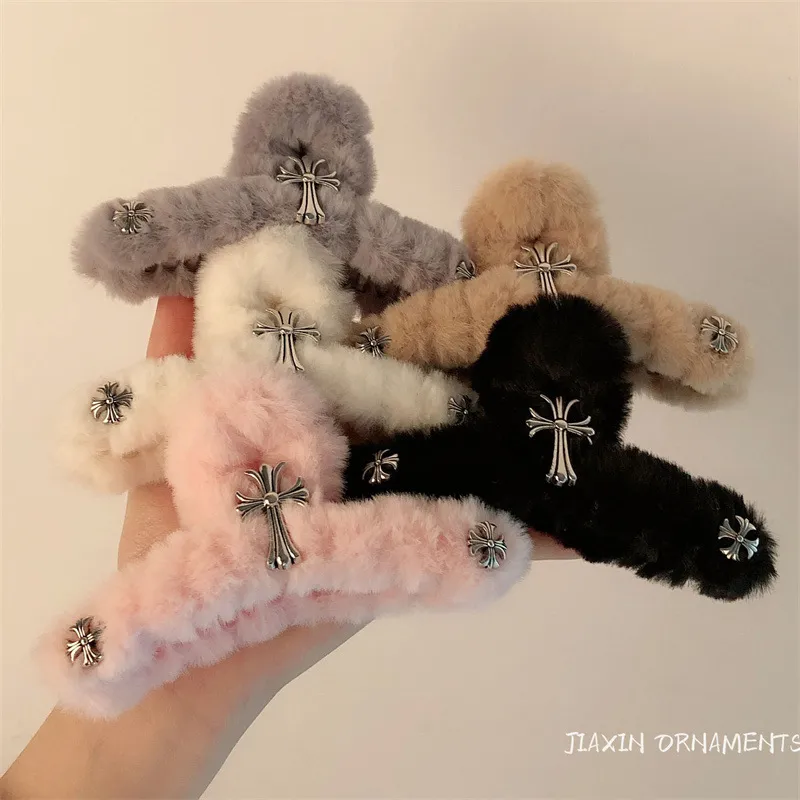 Y2k Autumn Winter Women's Fashion Black Plush Cross Hair Claws