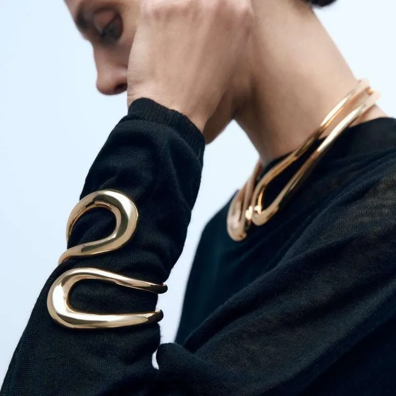 Women Creative Geometric Metal Alloy Bracelet Regular Chain