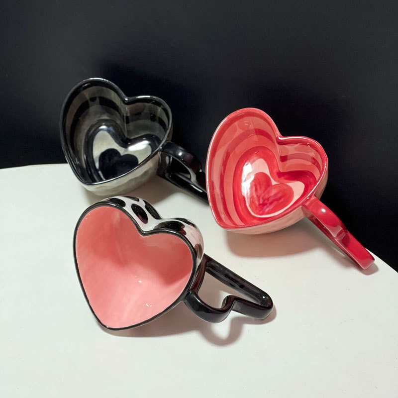 Wholesale y2k Creative Heart Handle Hand-Painted Stripe Wholesale y2k Creative Heart Handle Hand-Painted Stripe