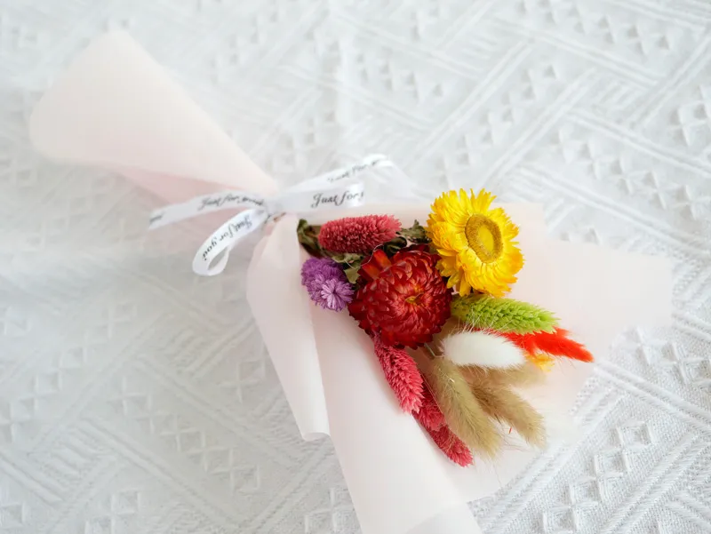 Wholesale Valentine Day Fashion Creative Mini Dried Flower Bouquet