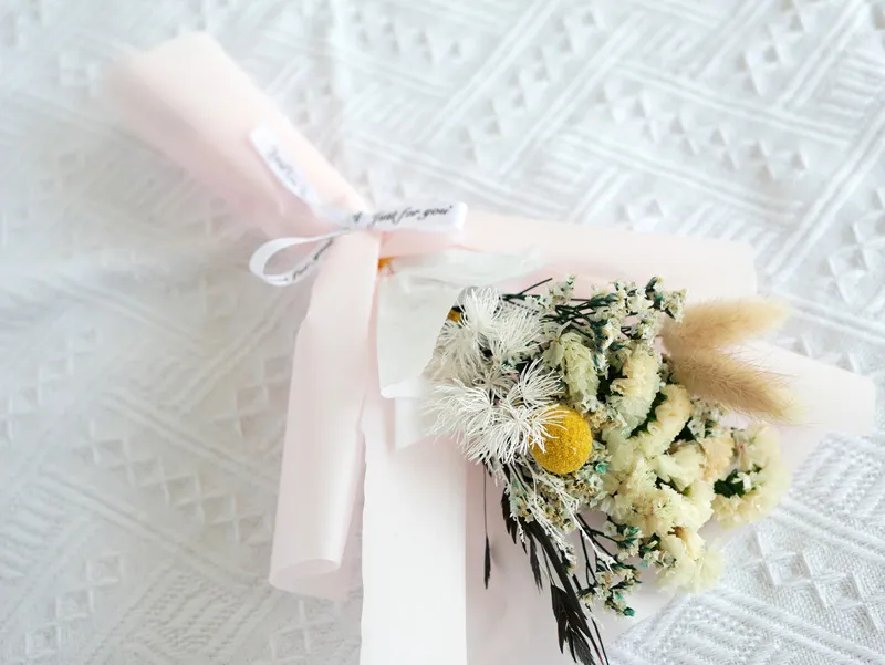 Wholesale Valentine Day Fashion Creative Mini Dried Flower Bouquet