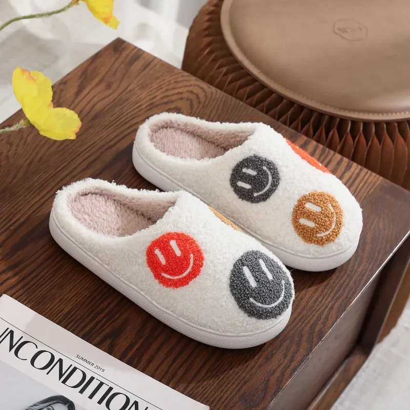 Autumn Winter Women Fashion Plus Size Plush Smiley Home Slippers