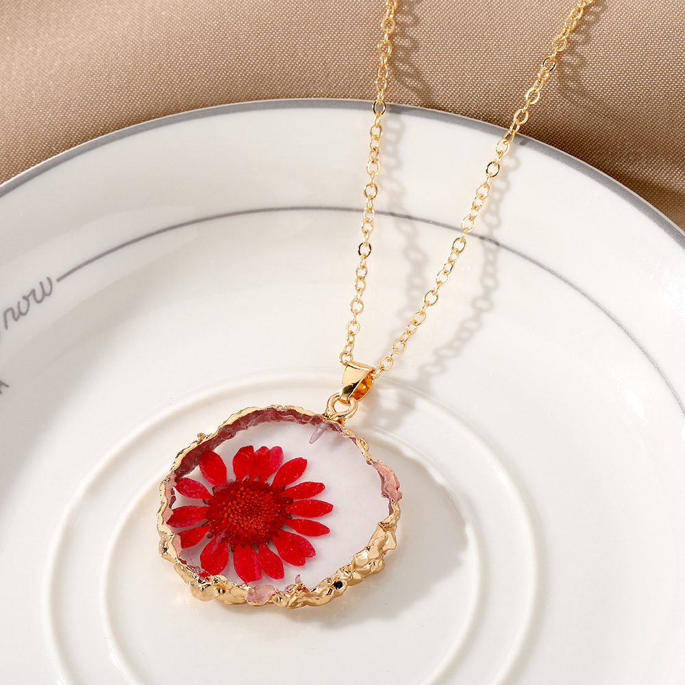 Rectangle Red Stones Flower Matte Finish Necklace – Nithilah