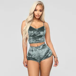 Women Fashion Sexy V-Neck Diamond Velvet Sling Top Shorts Pajamas Set