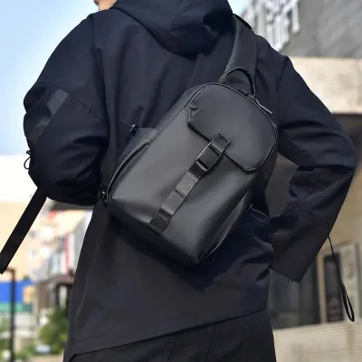 Men Fashion Casual Basic Commuter Solid Color Nylon Chest Bag