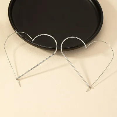 Valentine Simple Fashion Hollow Heart Hoop Earrings for Women
