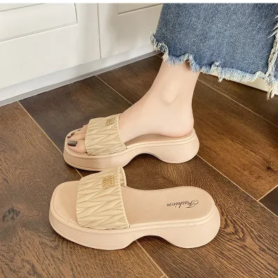 Women Fashion Casual Plus Size Thick-Soled Square Toe Slippers