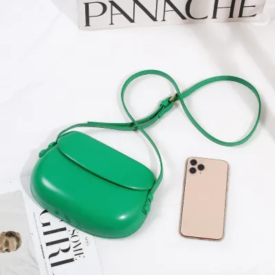Women Fashion Simple Solid Color Mini Flap Crossbody Bag
