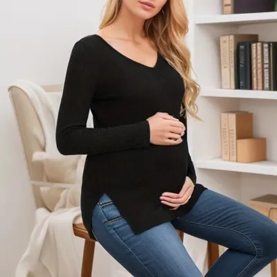 Rib-Knit Round Neck Solid Color Side Slit Pregnant Women Long-Sleeved Maternity Basic T-Shirt