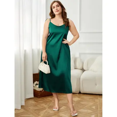 Women Plus Size Elegant Sling Pajamas Dress in Simulation Silk