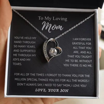 Women Fashion Simple Hollow Heart-Shaped Rhinestone Necklace
