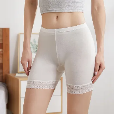 Women Fashion Solid Color Lace Anti-Glare Flat Angle Safety Panties