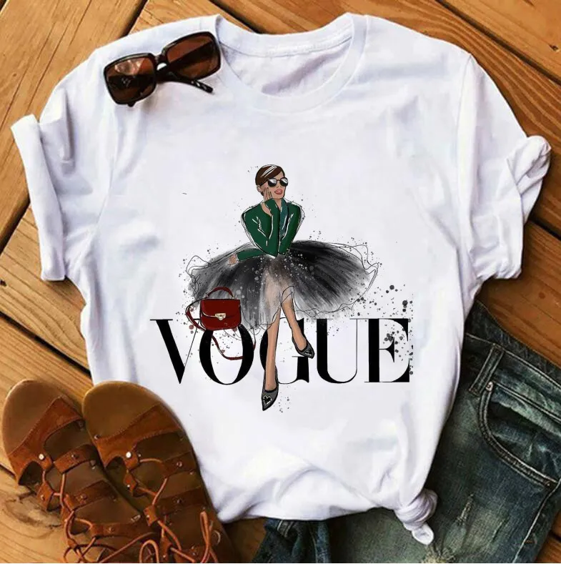 Women's Princess Geometric Print Short-Sleeved T-Shirt - Modal Blend Loose Fit