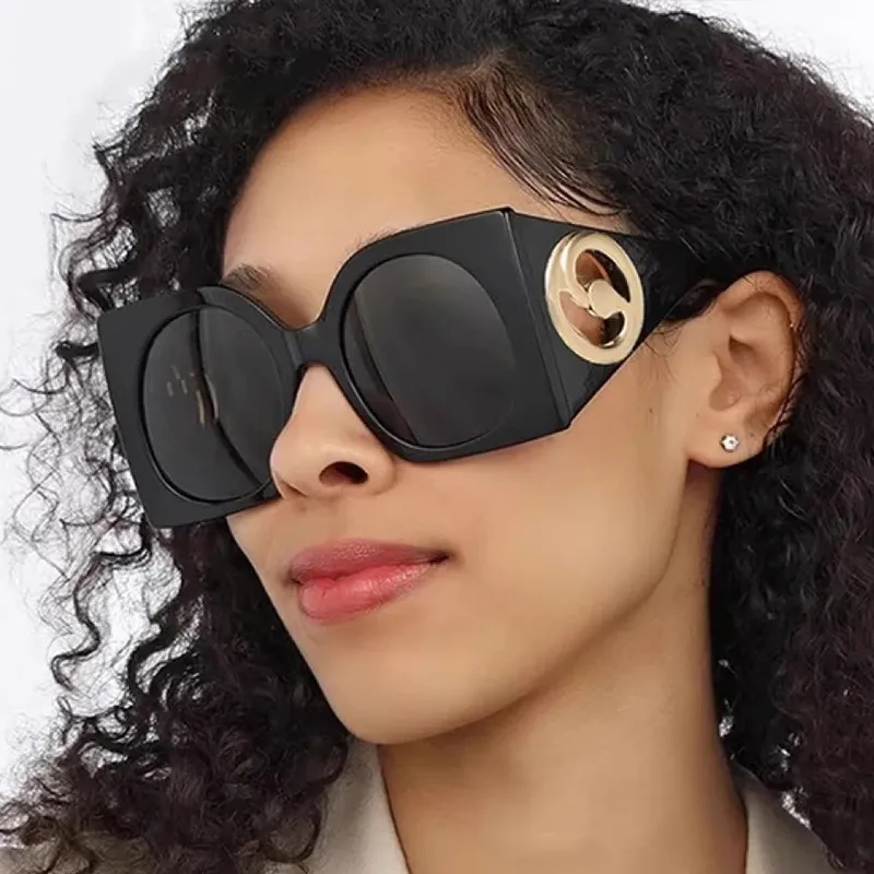 Women's Simple Exaggerated Jelly Color Large Frame Hollow Sunglasses Retro