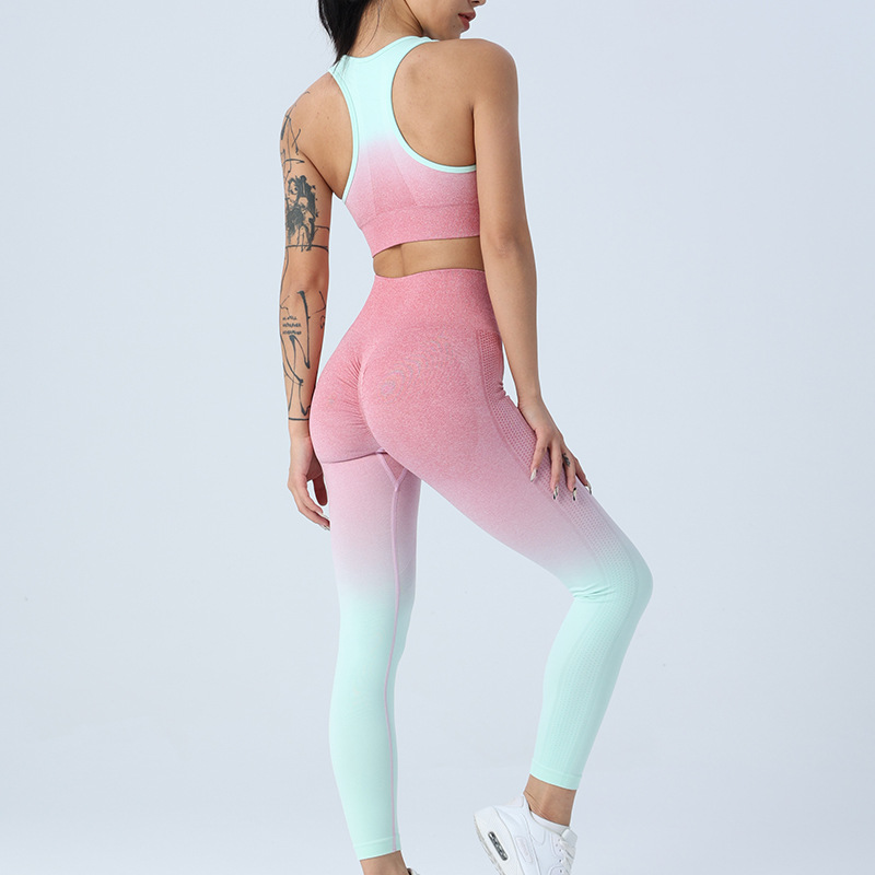 Stylish Gymshark Ombré Leggings in Chalk Pink/Gray