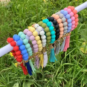Women Fashion Wooden Beads Silicone Beaded Bracelet Keychain with Tassel Pendant