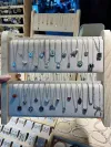 17-Bit Necklace Rack Beige Chicken Skin