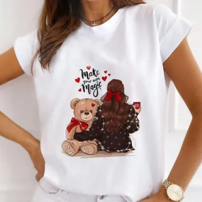 Women Casual Crewneck Short-Sleeved T-Shirt with Geometric Print
