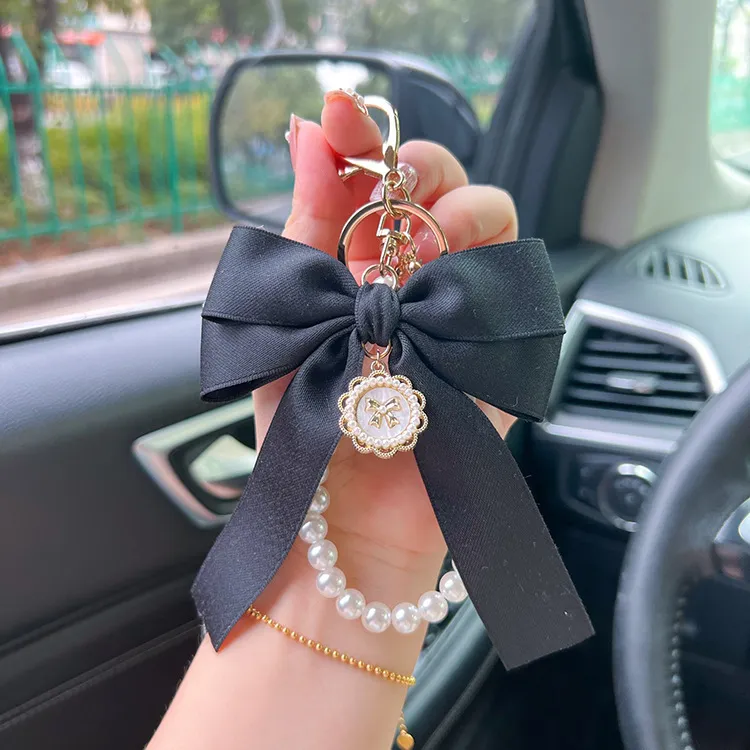 Women Fashion Creative Bow Pearl Chain Keychain Pendant
