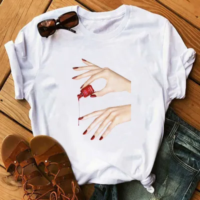 Women's Nail Polish Bottle Print Round Neck Short Sleeve T-Shirt