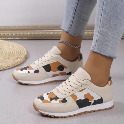 Women's Plus Size Casual Leopard Print Lace-Up Low Top Sneakers
