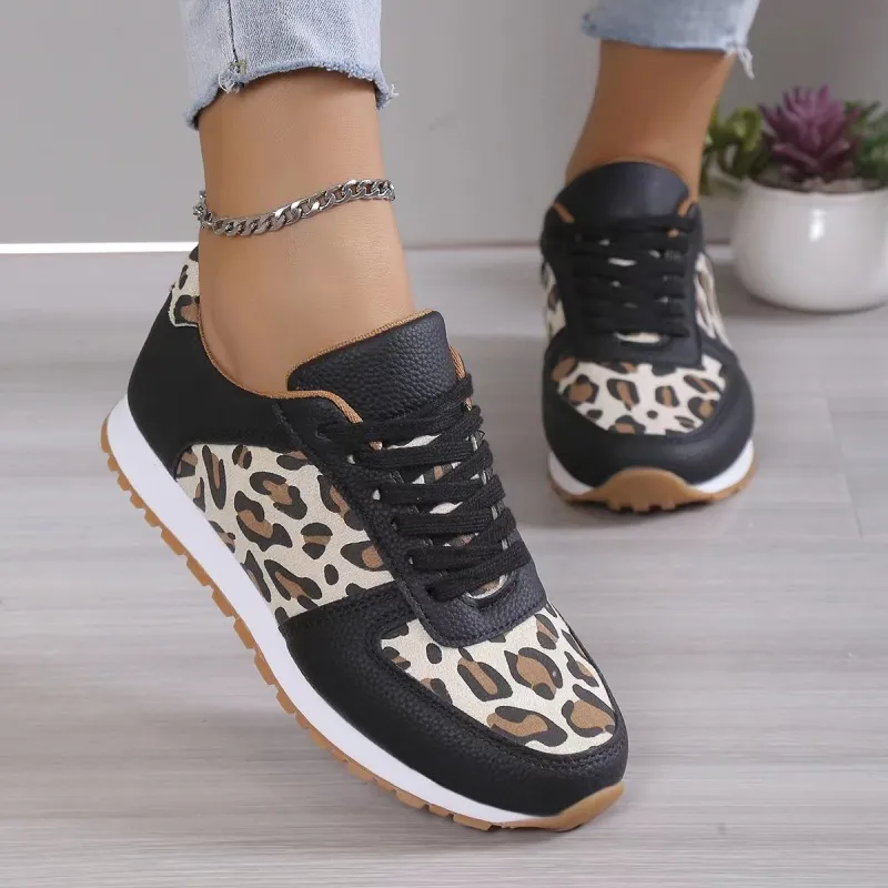 Women's Plus Size Casual Leopard Print Lace-Up Low Top Sneakers